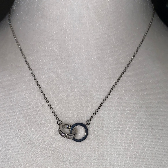 Dazzling Sterling Silver Interlocking Necklace - Picture 2 of 4